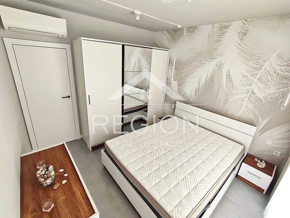 Дава се под наем Двустаен апартамент в к.к. Св.Св. Константин и Елена - 68 кв.м за 850 € - Снимка #17