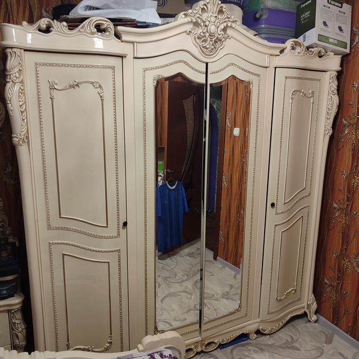 Продам Шифоньер!