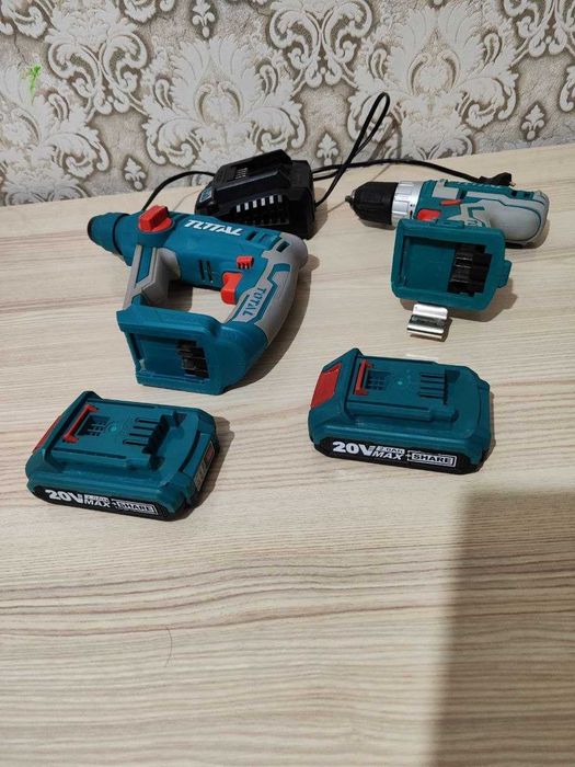 Шуруповерт и перфоратор TOTAL TDLI2002 TRHLI1601