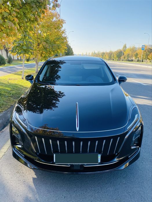 Honghi EQM-5 500km. Sotiladi.