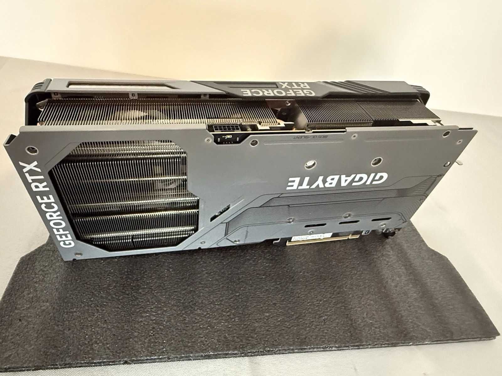 Видео карта GIGABYTE  RTX 4080 Gaming OC 16GB GDDR6X