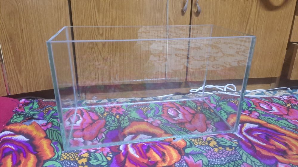 Продается аквариум 21 литр