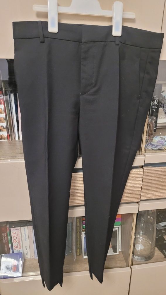 SUPER OFERTĂ  Pantaloni eleganți Zara