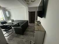 Vand apartament mobilat/utilat