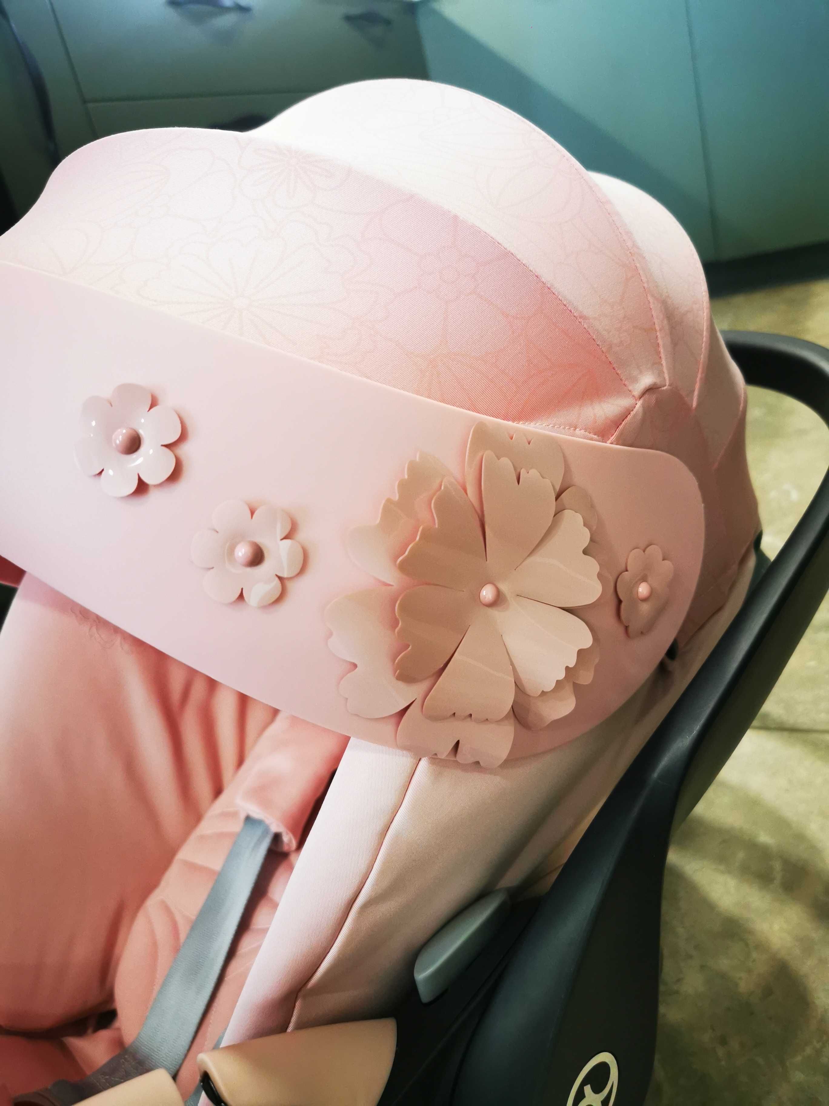 Кошче за кола Cybex Cloud Z2 I-Size Simply Flowers