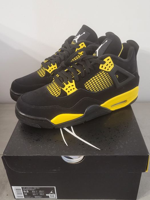 Jordan Retro 4 Thunder