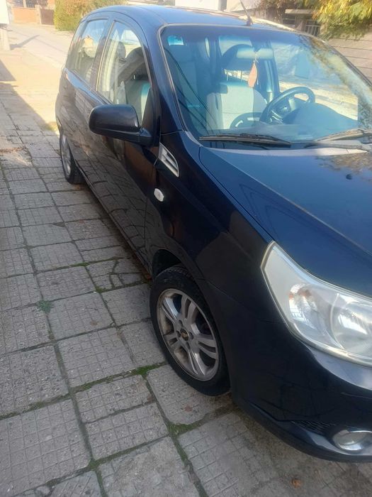 Лек автомобил Шевролет