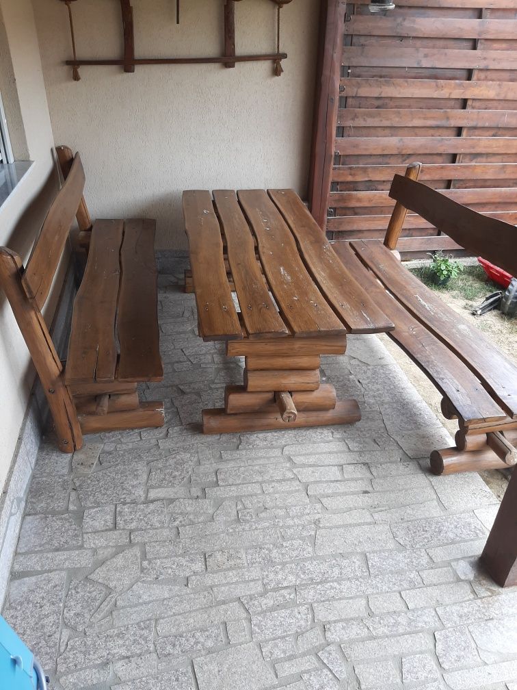 Set mobilier terasa/grădină (masă + bănci)