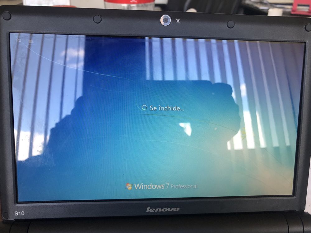 Laptop lenovo