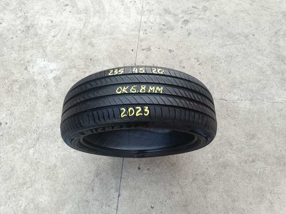 O anvelopa de vara 235 45 20 michelin primacy 4 dot 2023
