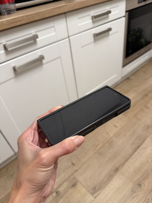 Samsung Z Fold 5