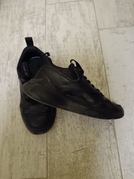 Детски маратонки Adidas 27 и Reebok