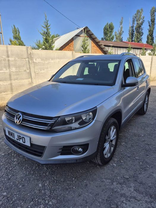 Bara fata/Capota/Trager/Faruri/Aripi Volkswagen Tiguan 2012 2.0 CFFB