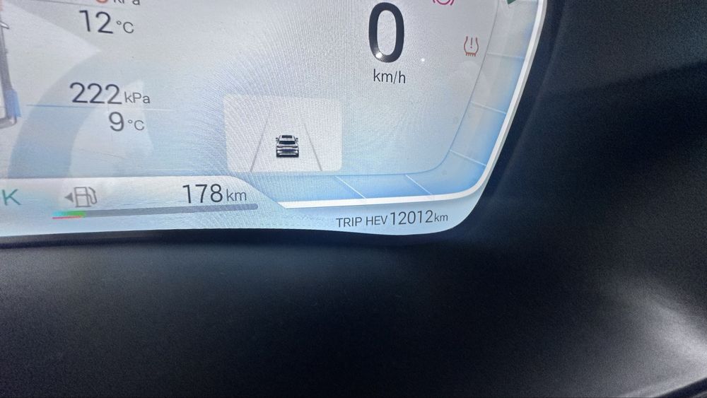 BYD Song plus gibrid EV