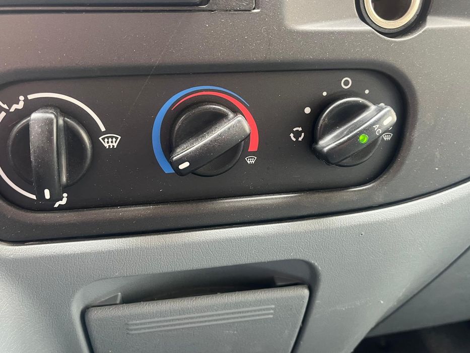 Ford transit/doka/clima/7 locuri