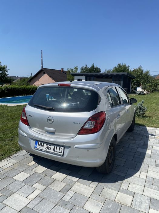 Opel Corsa D 2008 1.3 diesel 75 CP