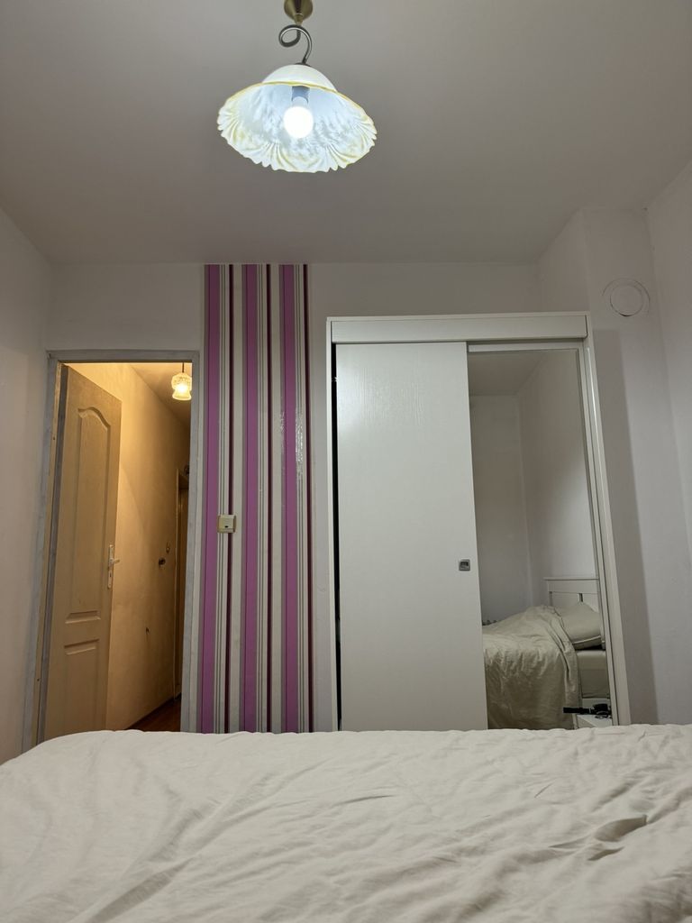 Дава се под наем Двустаен апартамент в Варна, Генералите - 55 кв.м за 331.5 € - Снимка #1