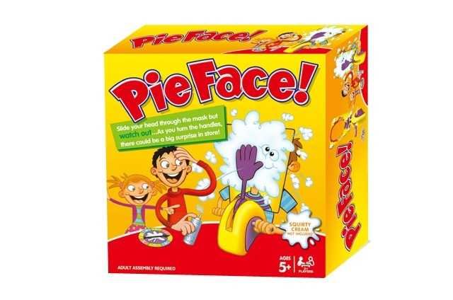 Забавна игра Пай в лицето ПРОМОЦИЯ
