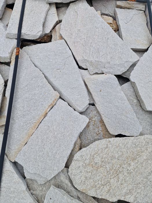 Piatra naturala placat