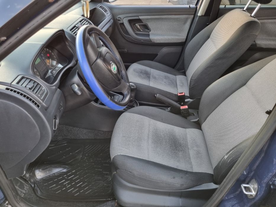 Skoda fabia 1.6 tdi 2012