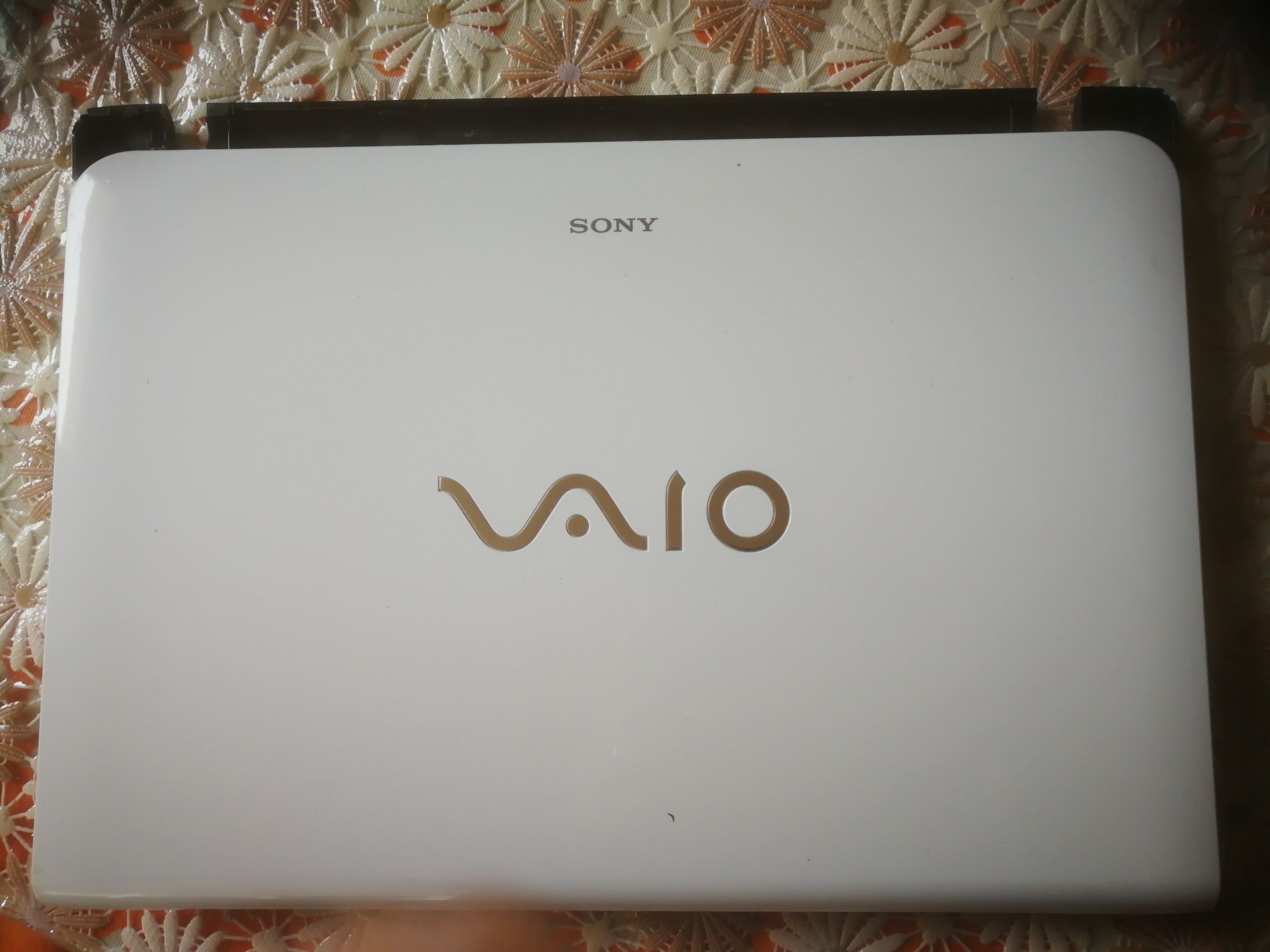 Sony Vaio SVE1112M1EW останали части