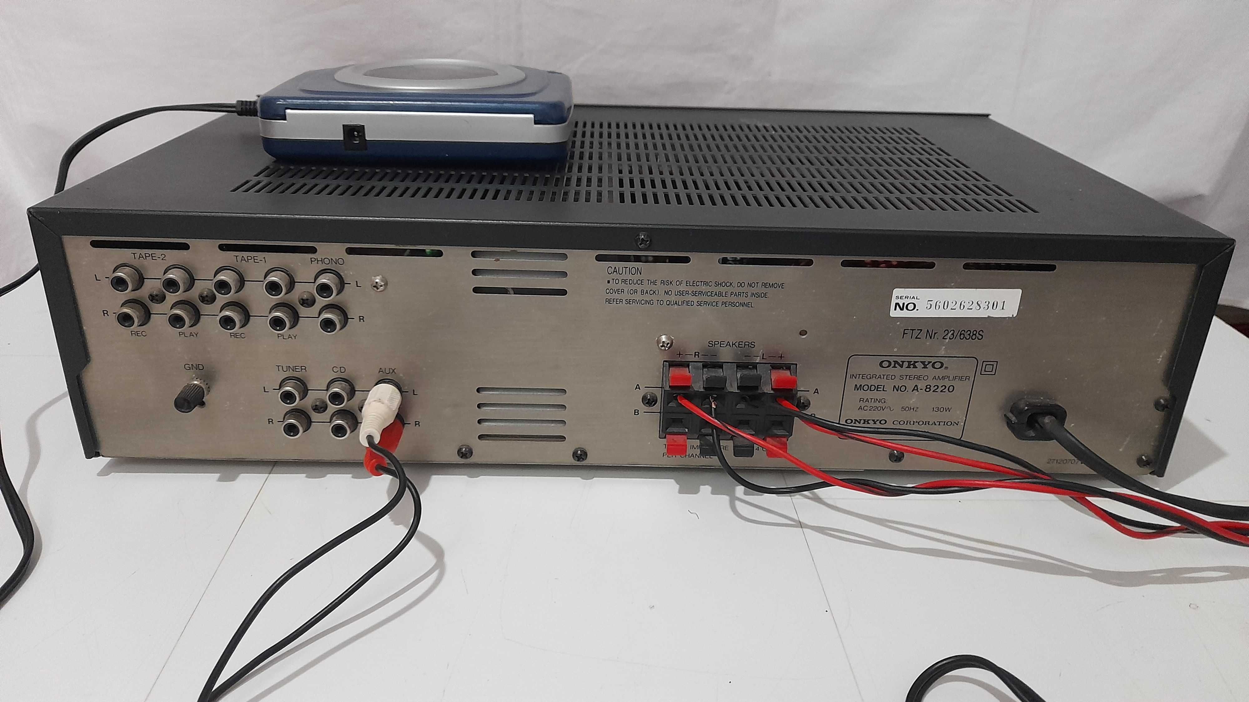 amplificator Onkyo A-8220