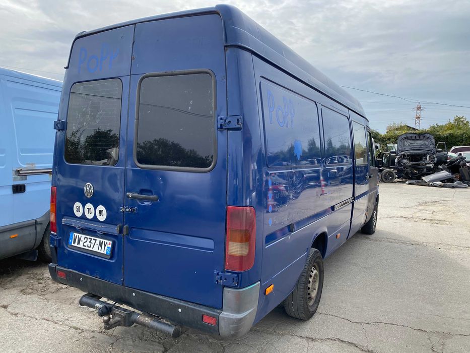 Dezmembrez Volkswagen LT 35 2.5 TDI 109 cp tip ANJ punte simpla 2006