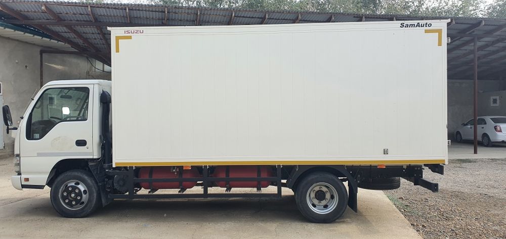 Isuzu sotiladi 2018 yil 22 000 yurgan