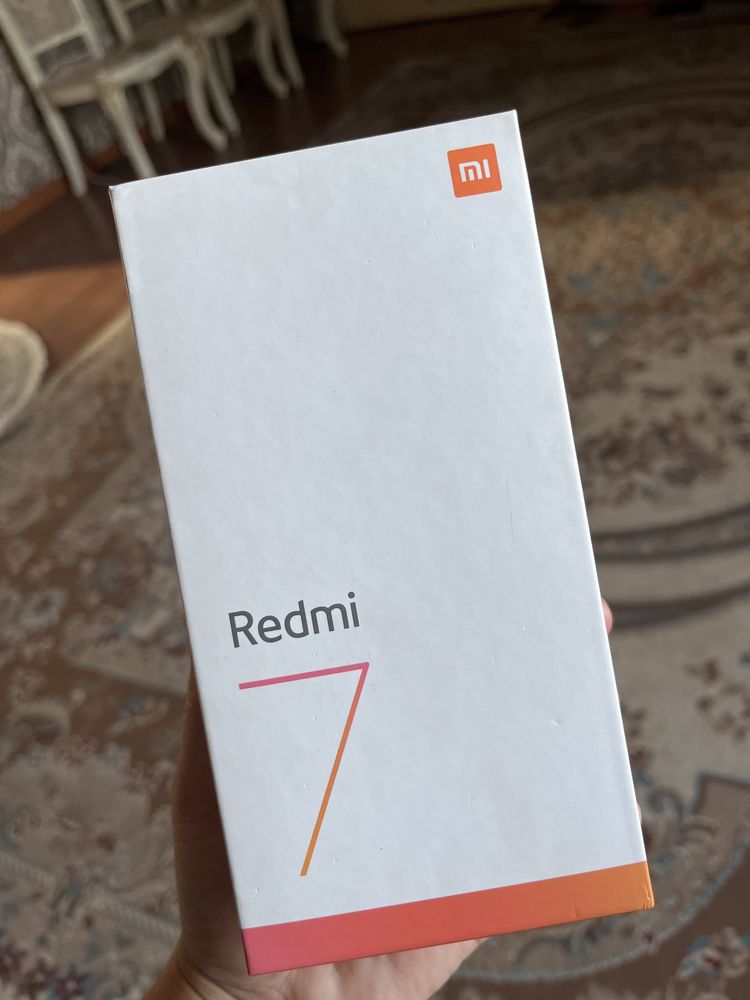Redmi 7 с коробкой