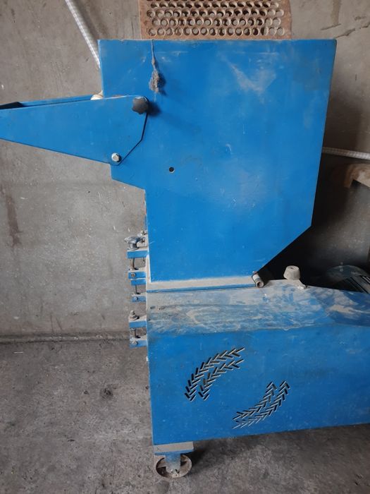 Drobilka sotiladi xolati zo'r picholari charxlangan