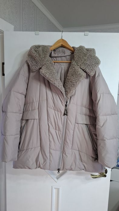 Продам куртку зимнюю 56 размер