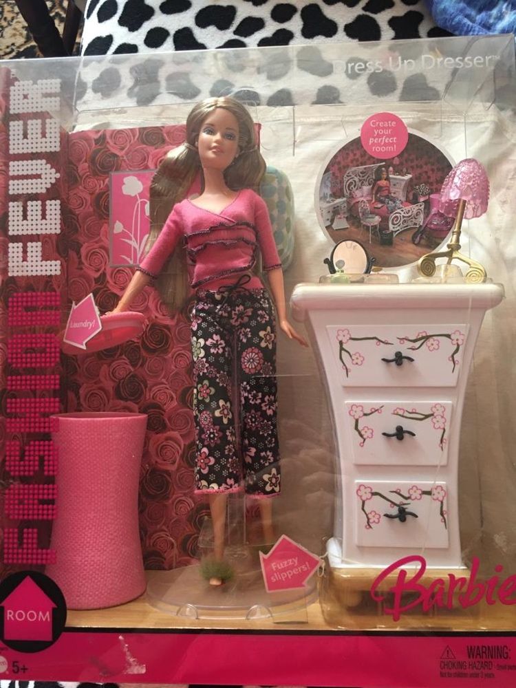 Barbie Fashion Fever Home Furniture 2005