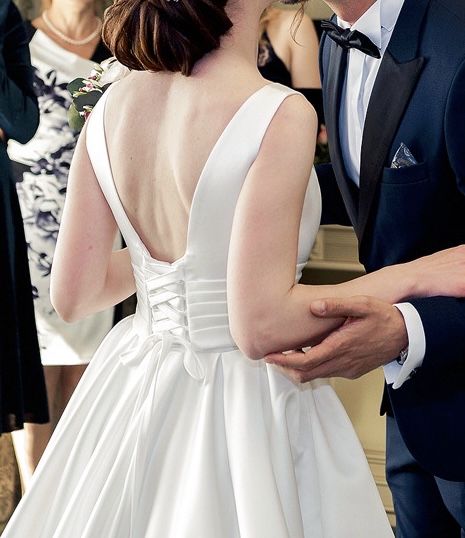 Rochie mireasa tafta