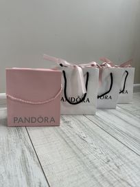 Кутии и торбички Pandora