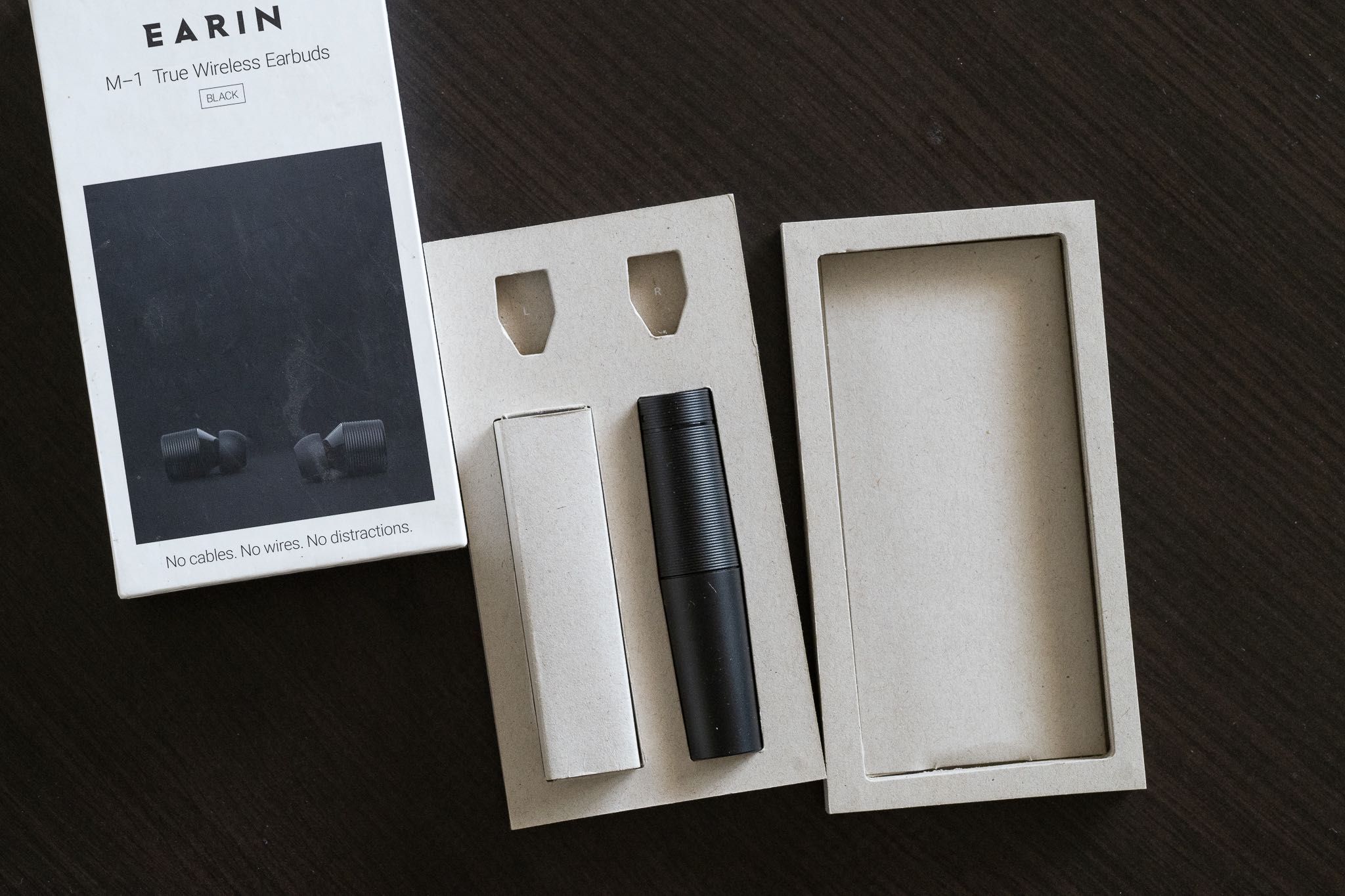 Casti EARIN M-1 wireless