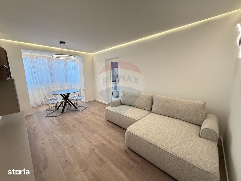 Apartament cu 4 camere de închiriat în zona Giurgiului