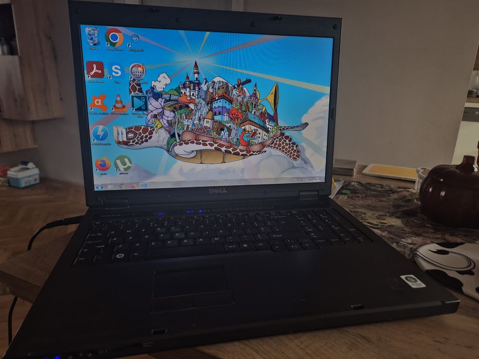 Лаптоп Dell Vostro 1710 за части