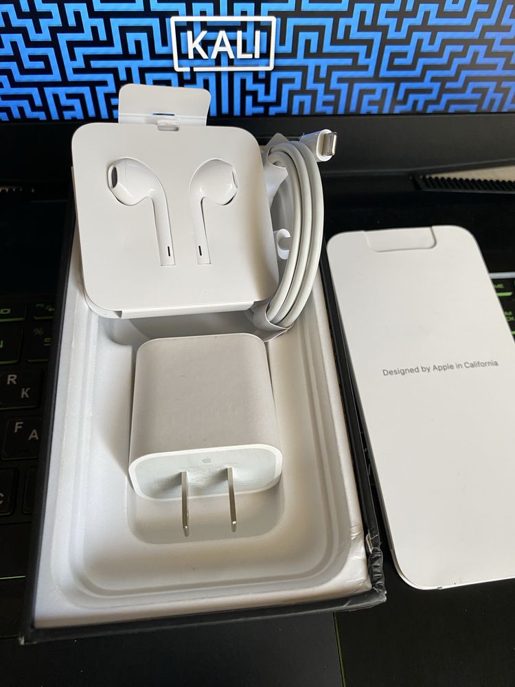 Apple iPhone Радной Оригинал адаптери USB kabel iPhone naushnik