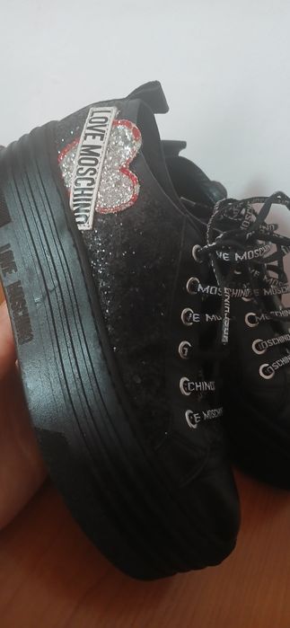 Vând adidadi originali Moschino cu platforma  nr 37