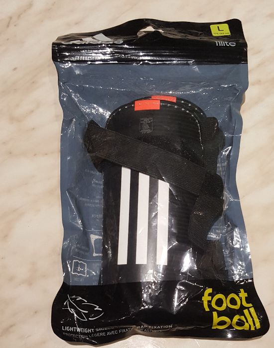 Кори за футбол Adidas 11lite