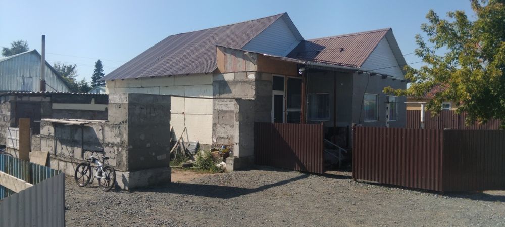 Продам частный дом. Сад Клён