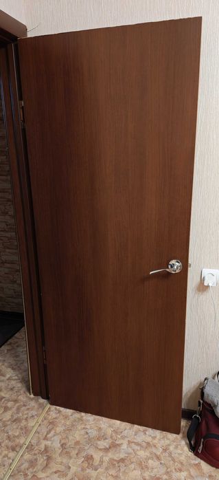 Двери межкомнатные и туалетная