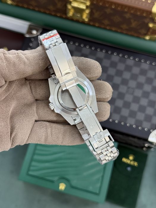 Rolex GMT-Master || Bruce Wayne