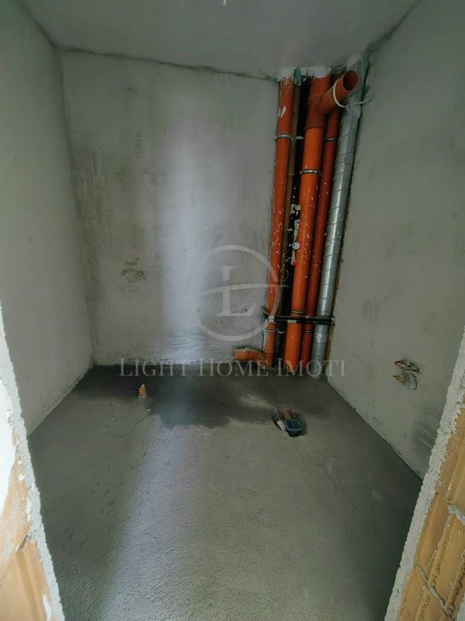 Продава се Четиристаен апартамент в Пловдив, Христо Смирненски - 117 кв.м за 1255 €/кв.м - Снимка #6