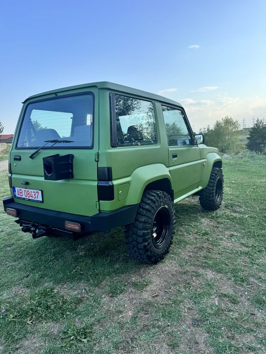 Vand sau schimb Daihatsu Rocky