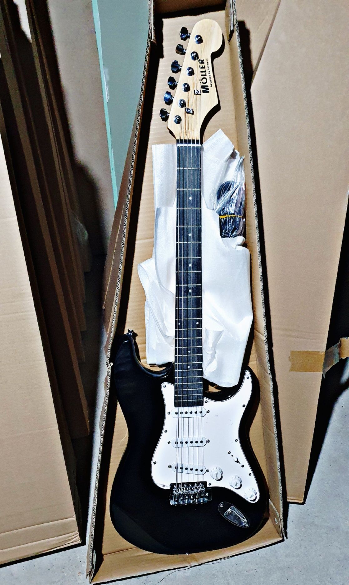 Elektra Gitara   + Chixol. +. Bender Klyuch  + Kabel