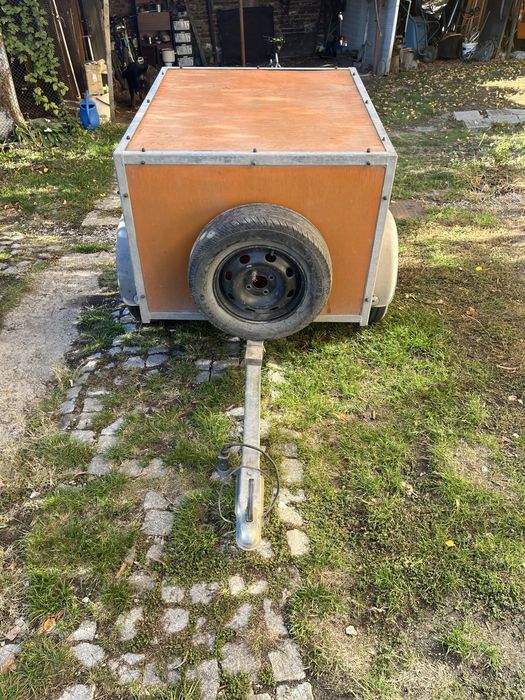 Ремарке за превозване на кучета