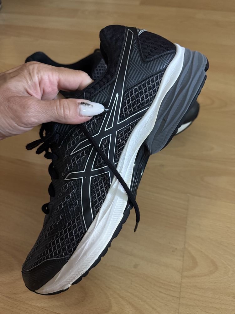 Оригинални маратонки ASICS GEL-FLUX 4! 46 н
