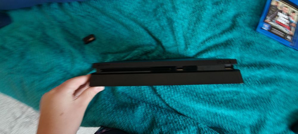 PS4 400gb с играми