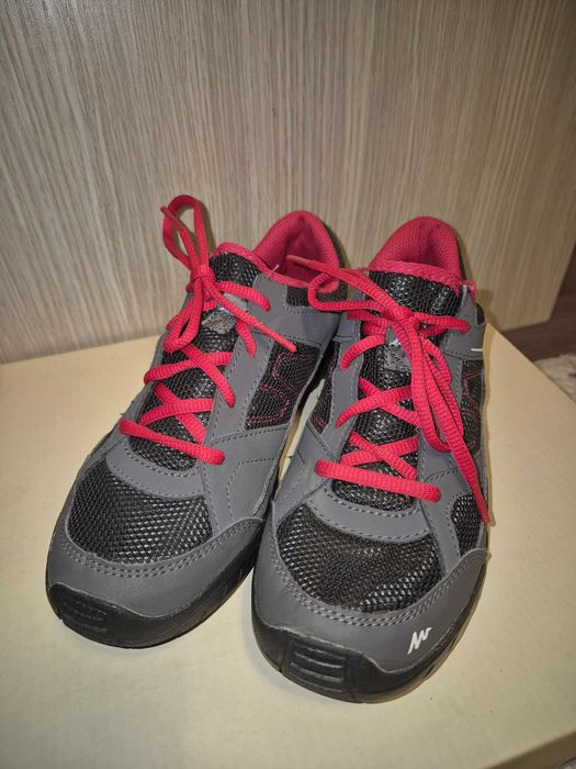 Încălțări drumeție Decathlon